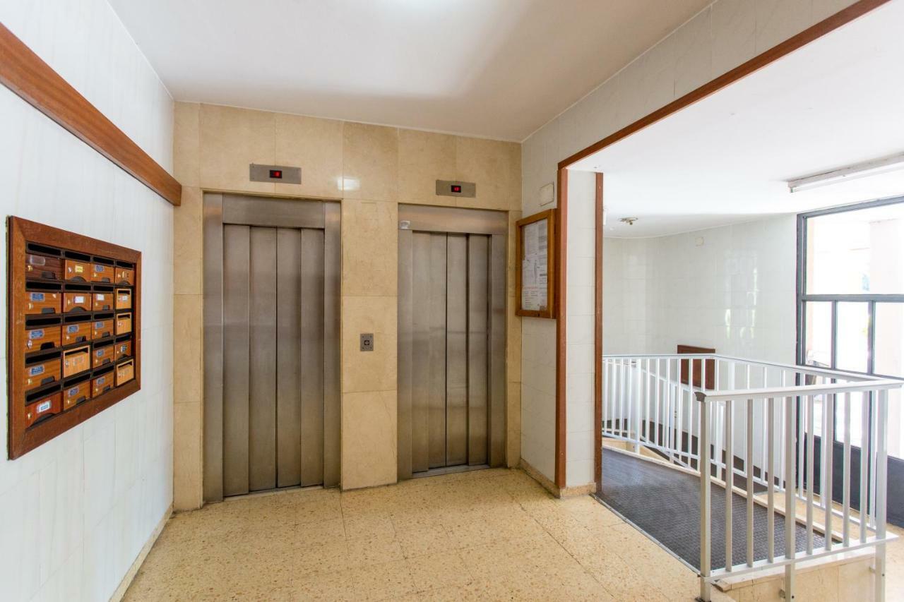Versus Apartments Near City Of Arts バレンシア エクステリア 写真