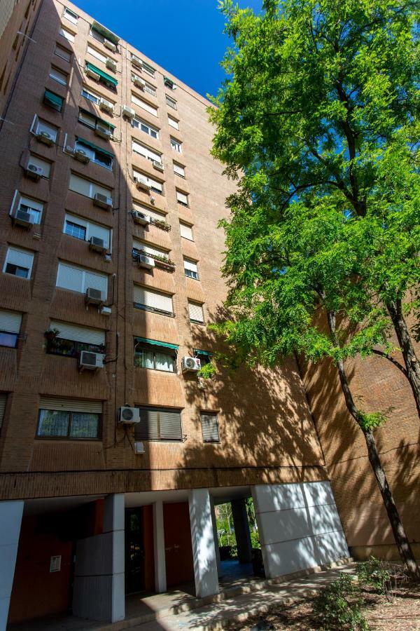 Versus Apartments Near City Of Arts バレンシア エクステリア 写真